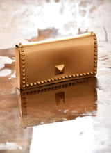 Cargar imagen en el visor de la galería, Nora Flap Pochette - Metallic Jelly